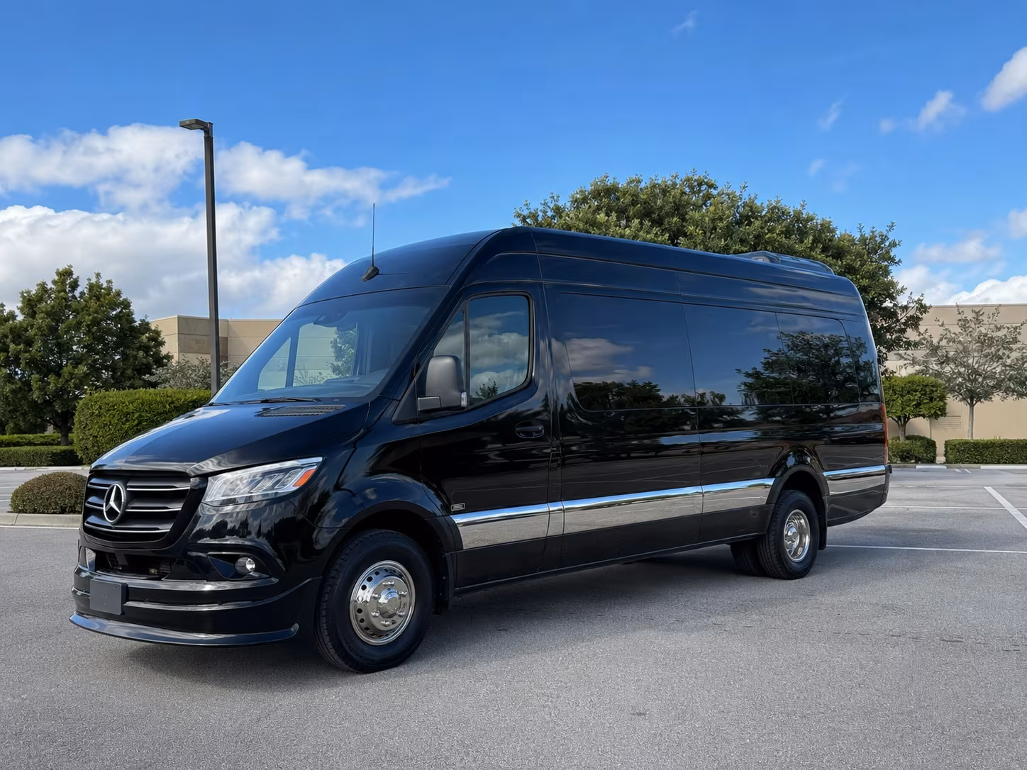 compton buses for compton corporate outings