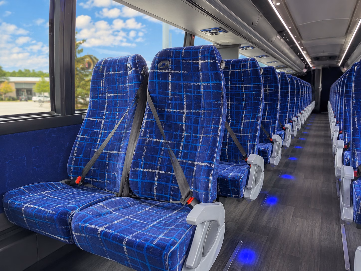 compton flexible charter bus rentals for compton wine tour groups