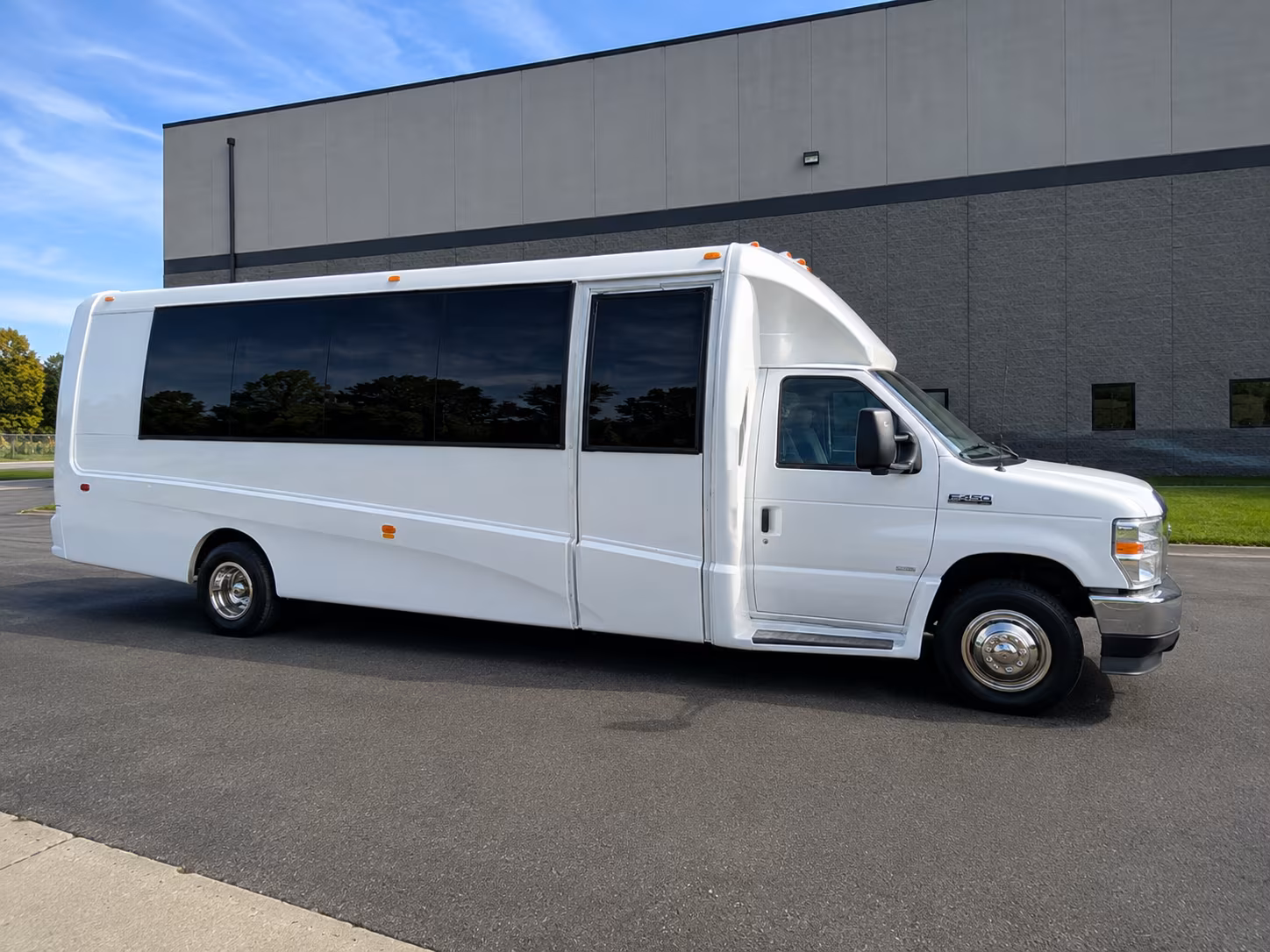 how your starting location and deadhead miles affect charter bus rates in cerritos