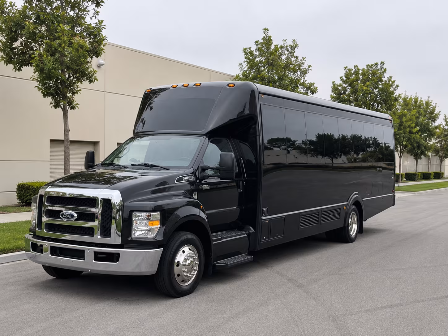 lakewood bus rentals
