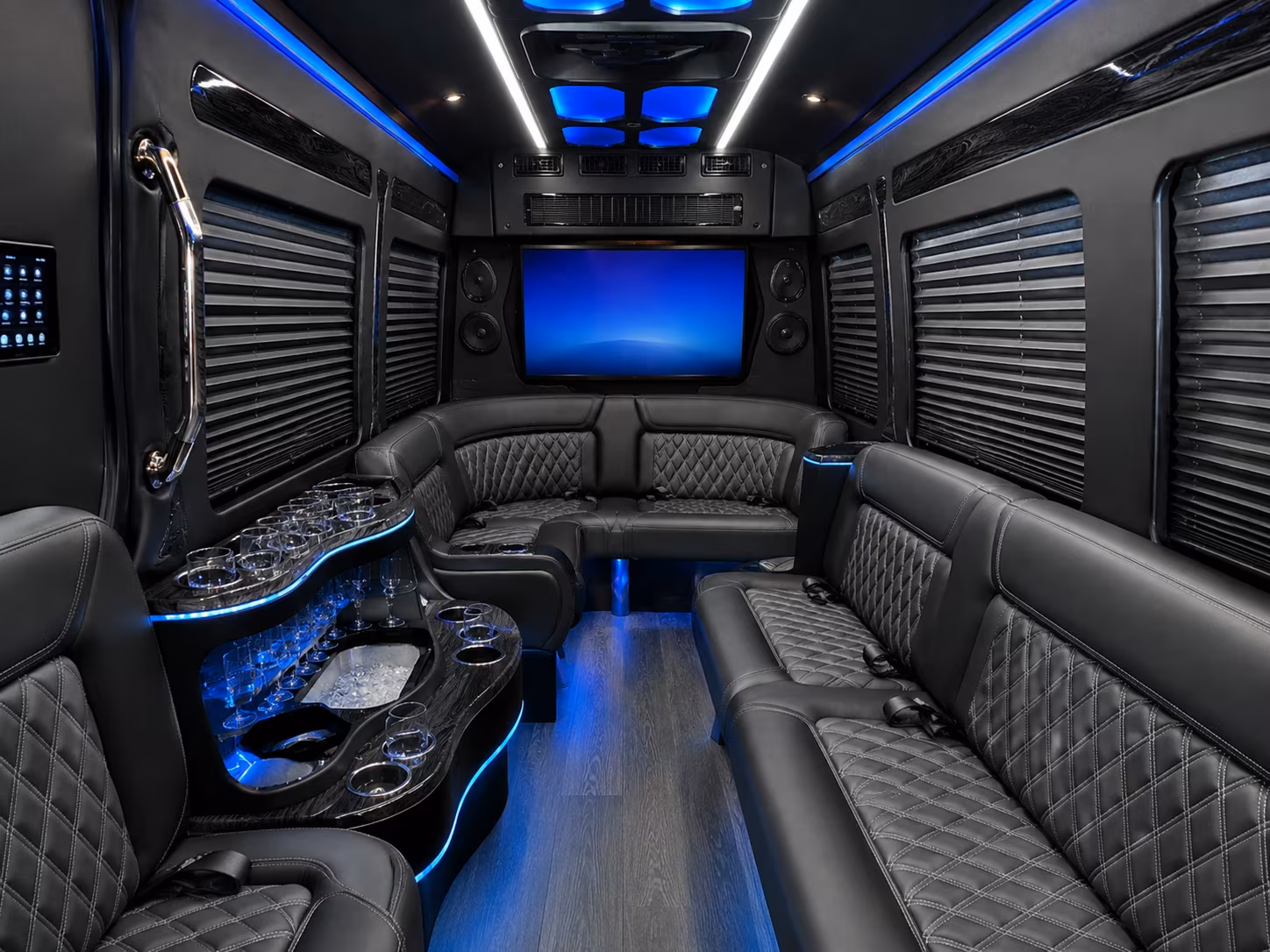 make your cerritos corporate event or airport transfer effortless