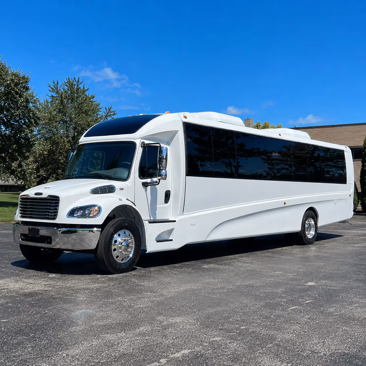 party buses for cerritos prom groups heading to long beach and anaheim venues